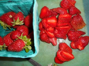 strawberry rhubarb pie 004