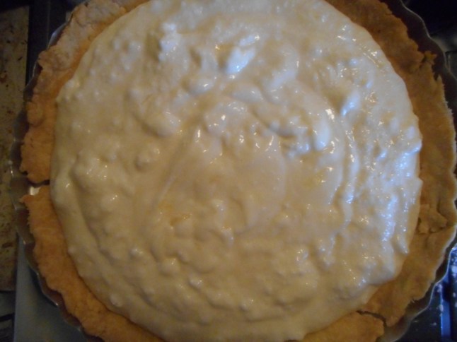 lemon velvet pie 009