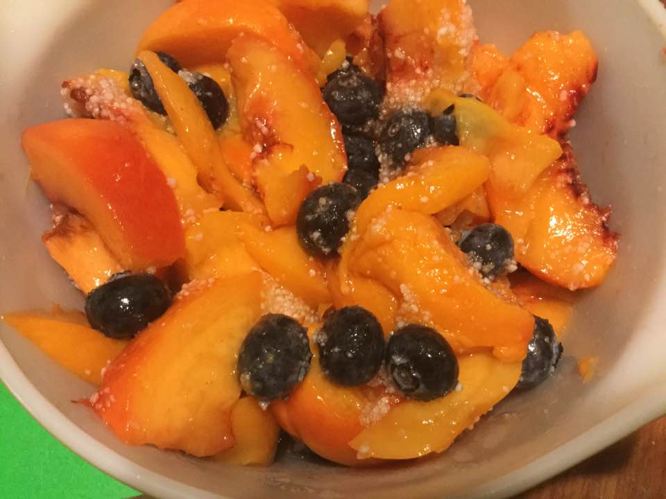 blueberry peach mixture
