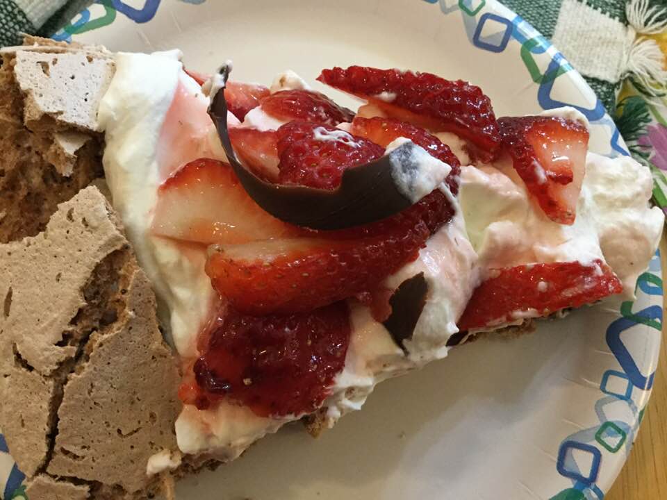 chocolate pavlova slice